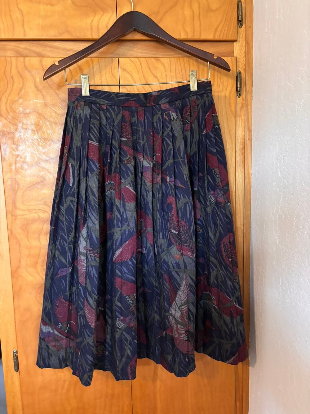 Vintage 80s JH Collectibles 100% Wool Bird Print Pleated Midi Skirt 12